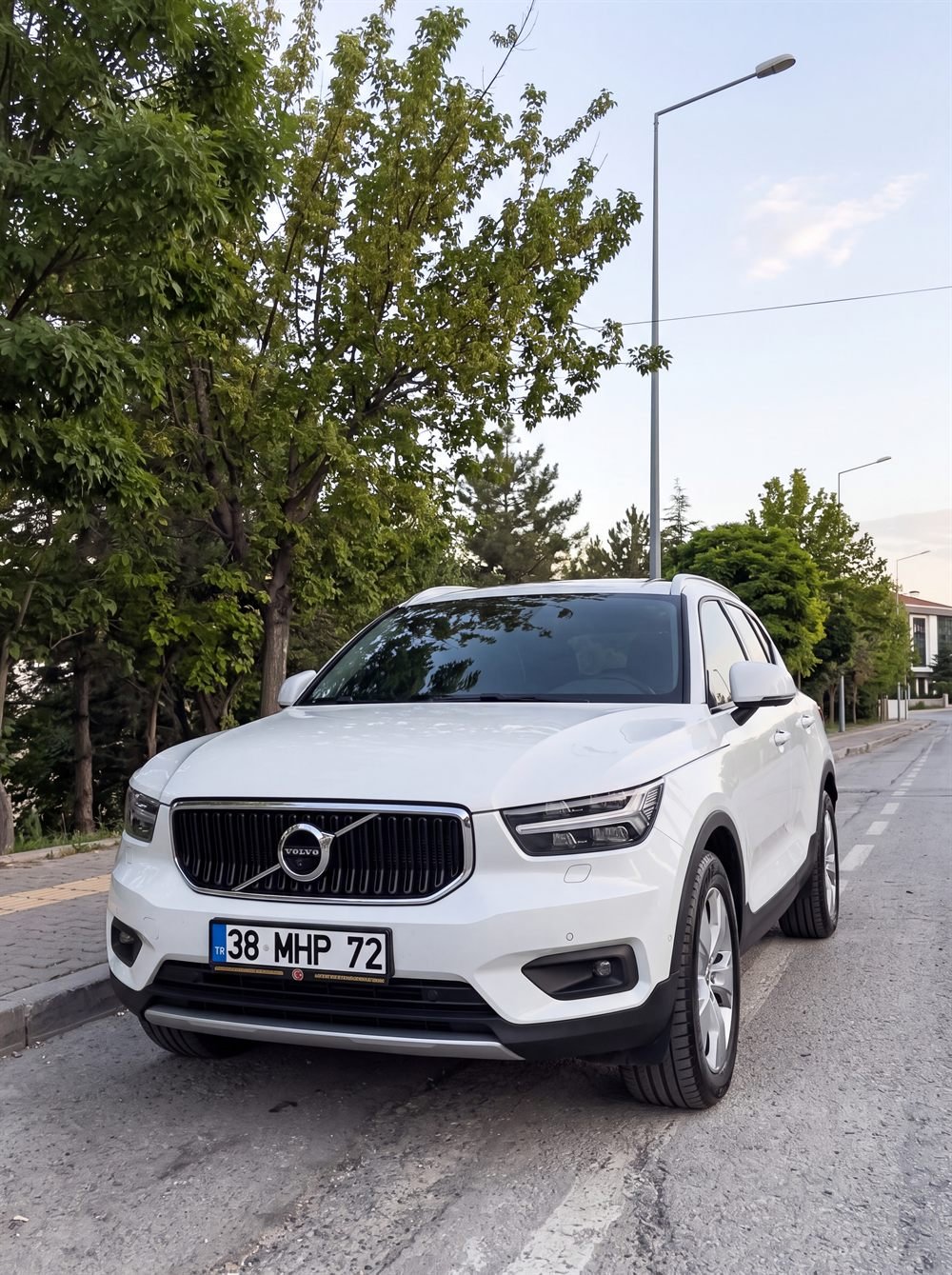 Yıkılmaz Otomotiv — beyaz Volvo XC40, Kayseri